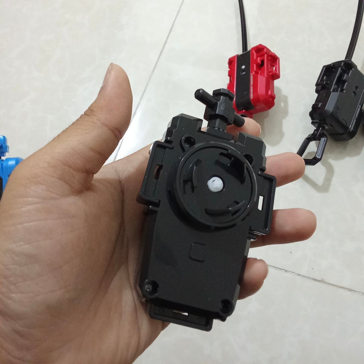 Launcher X - Black (String)